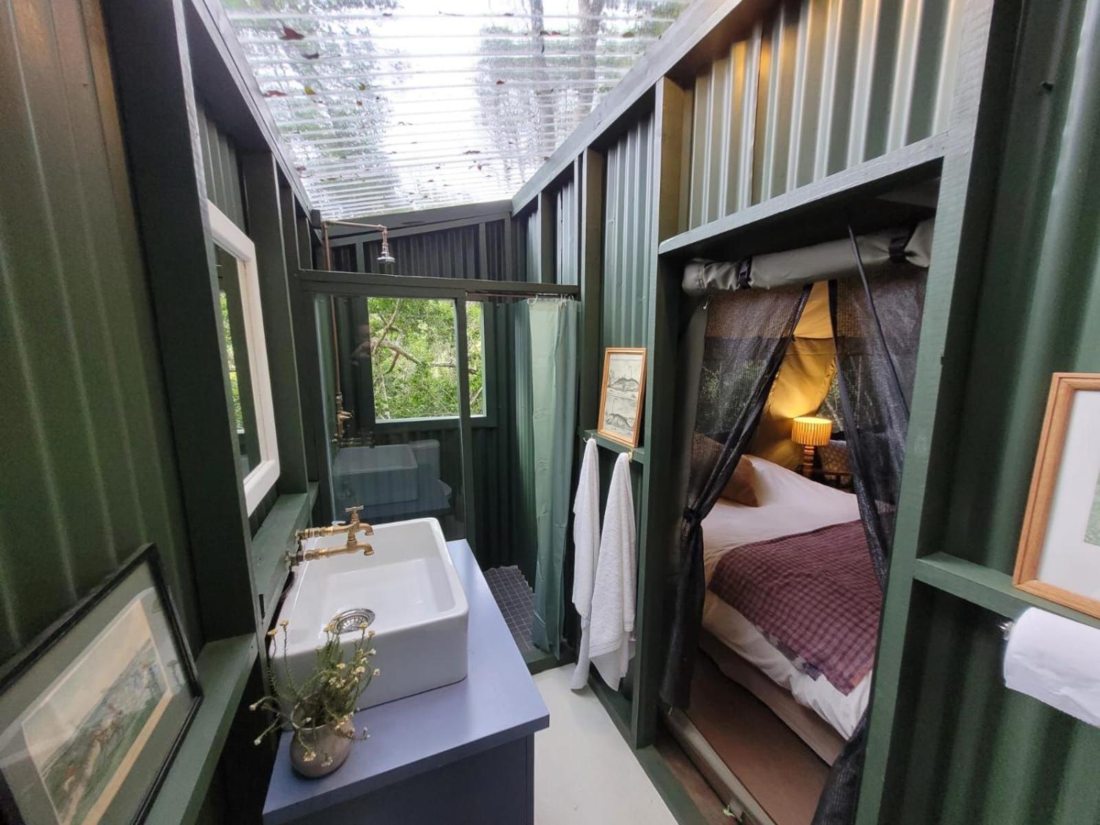 Luxury tent Forest Glamping Wilderness